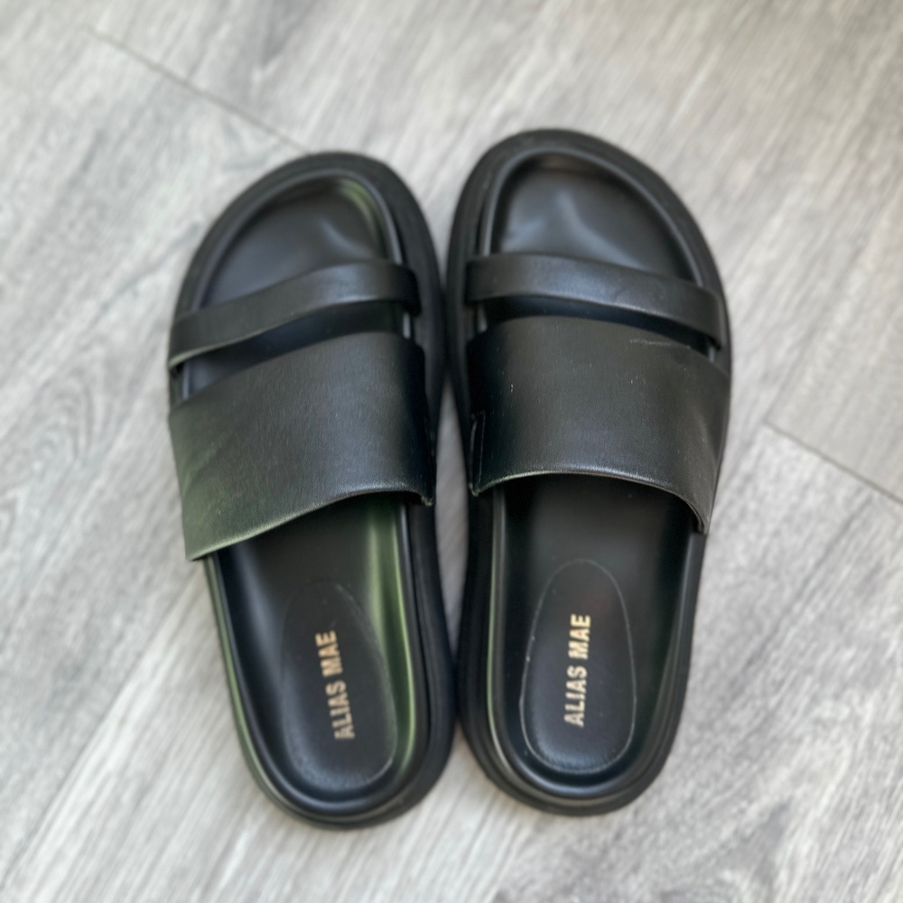 Alias Mae Black Leather Slide Sandals